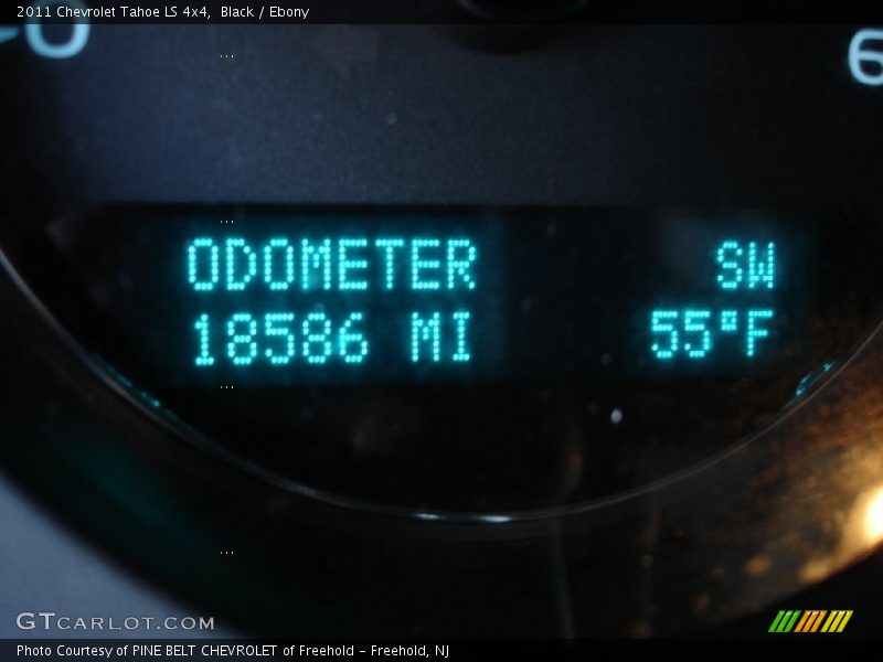 Black / Ebony 2011 Chevrolet Tahoe LS 4x4