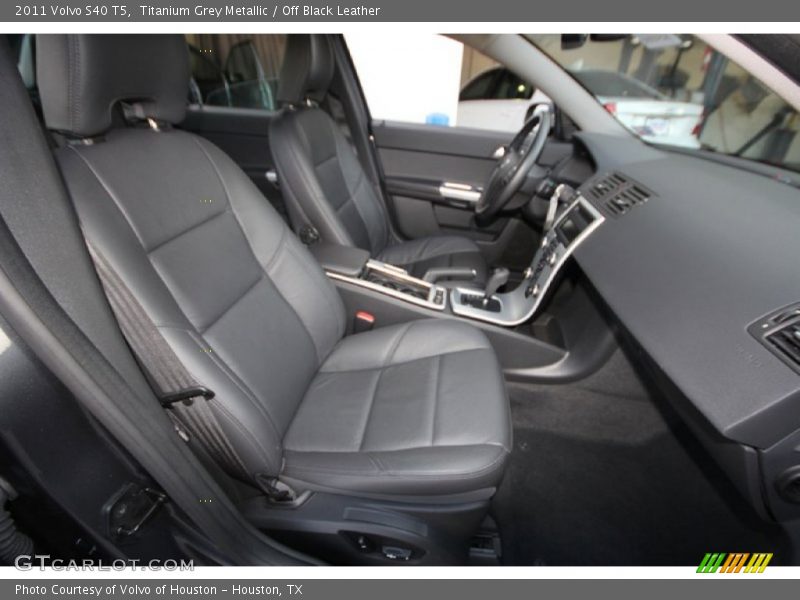 Titanium Grey Metallic / Off Black Leather 2011 Volvo S40 T5