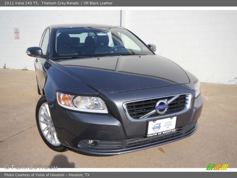 Titanium Grey Metallic / Off Black Leather 2011 Volvo S40 T5