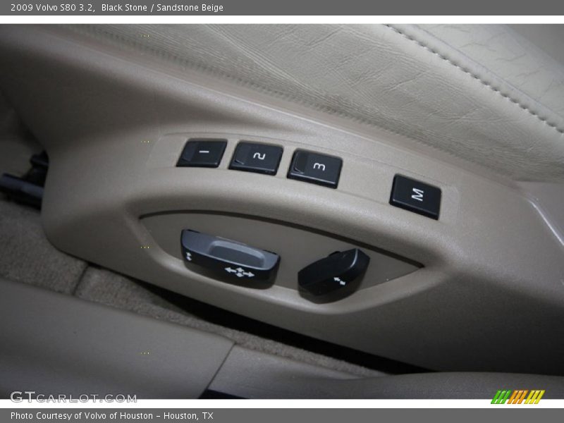 Black Stone / Sandstone Beige 2009 Volvo S80 3.2