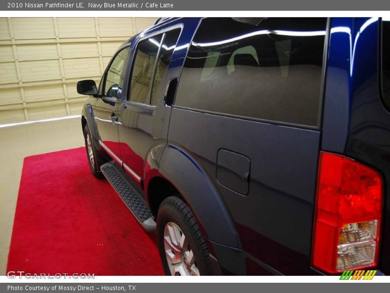 Navy Blue Metallic / Cafe Latte 2010 Nissan Pathfinder LE