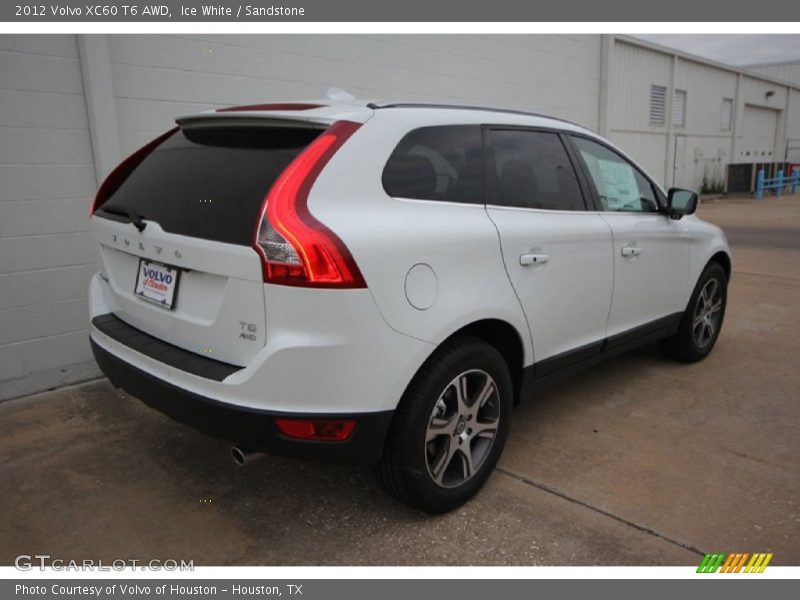 Ice White / Sandstone 2012 Volvo XC60 T6 AWD