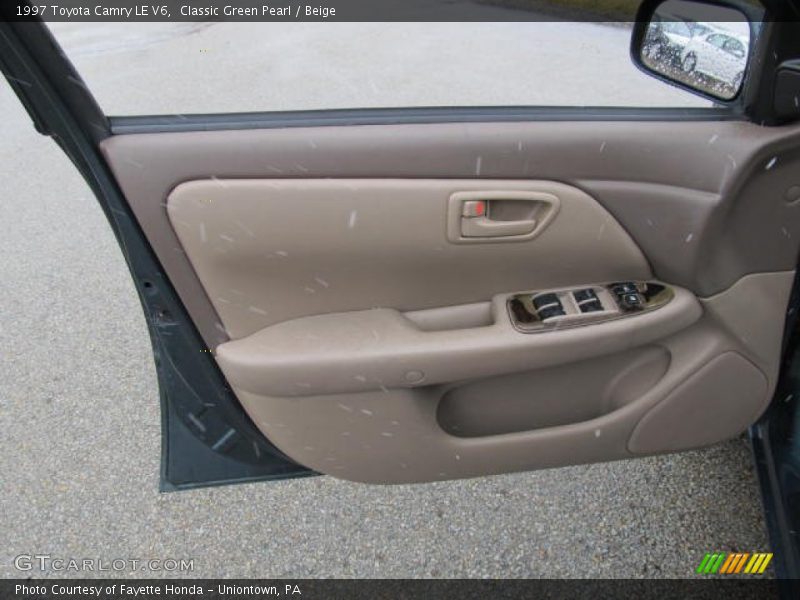 Classic Green Pearl / Beige 1997 Toyota Camry LE V6