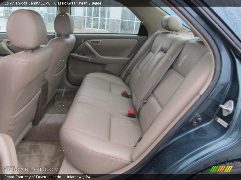 Classic Green Pearl / Beige 1997 Toyota Camry LE V6