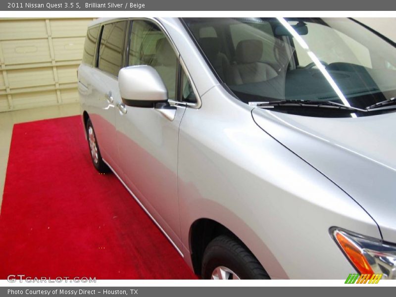 Brilliant Silver / Beige 2011 Nissan Quest 3.5 S