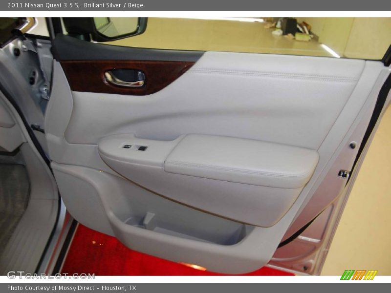 Brilliant Silver / Beige 2011 Nissan Quest 3.5 S