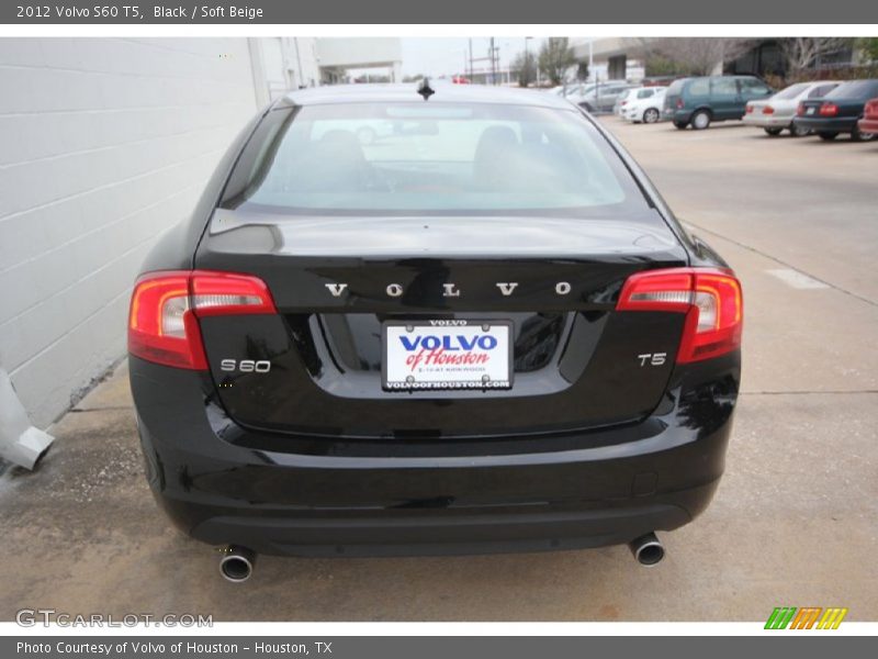 Black / Soft Beige 2012 Volvo S60 T5