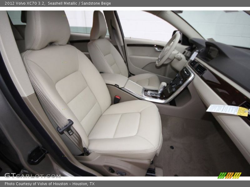  2012 XC70 3.2 Sandstone Beige Interior