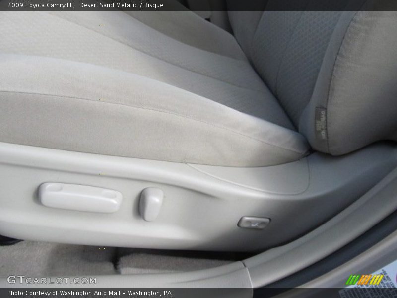 Desert Sand Metallic / Bisque 2009 Toyota Camry LE