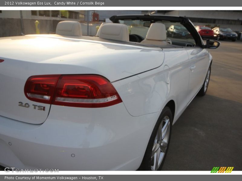 Candy White / Cornsilk Beige 2012 Volkswagen Eos Lux