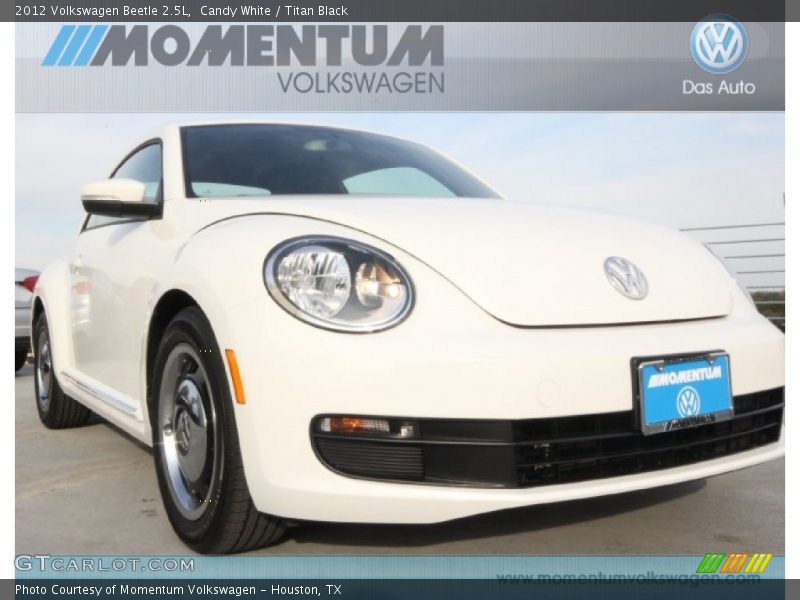 Candy White / Titan Black 2012 Volkswagen Beetle 2.5L