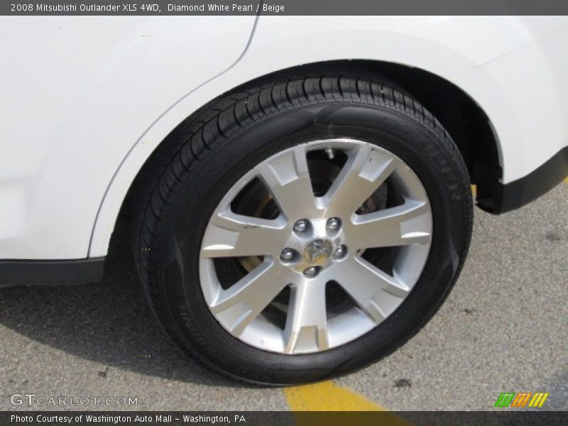 Diamond White Pearl / Beige 2008 Mitsubishi Outlander XLS 4WD