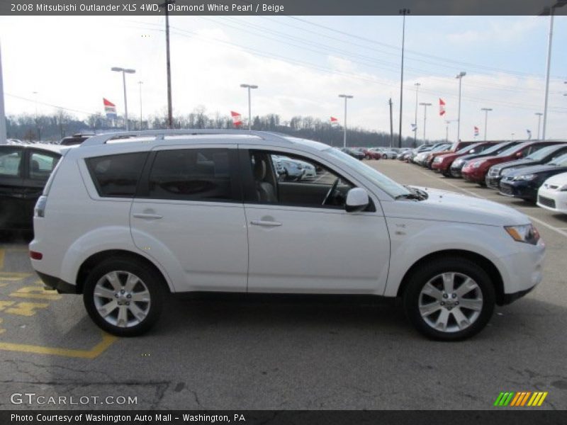 Diamond White Pearl / Beige 2008 Mitsubishi Outlander XLS 4WD