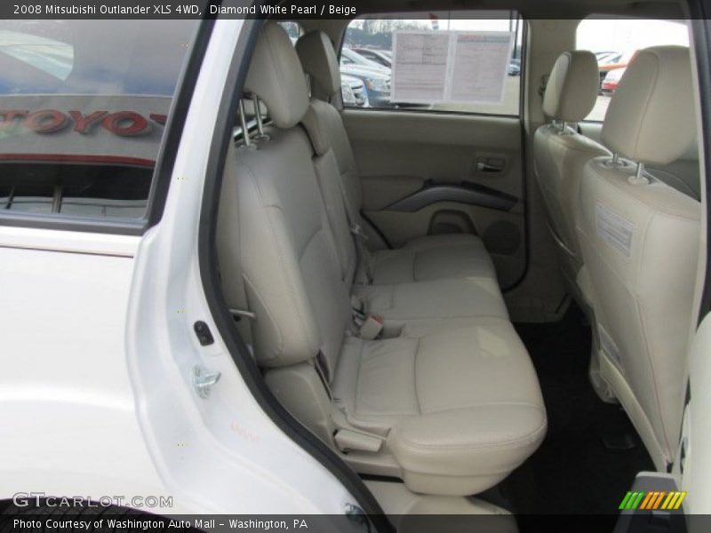 Diamond White Pearl / Beige 2008 Mitsubishi Outlander XLS 4WD