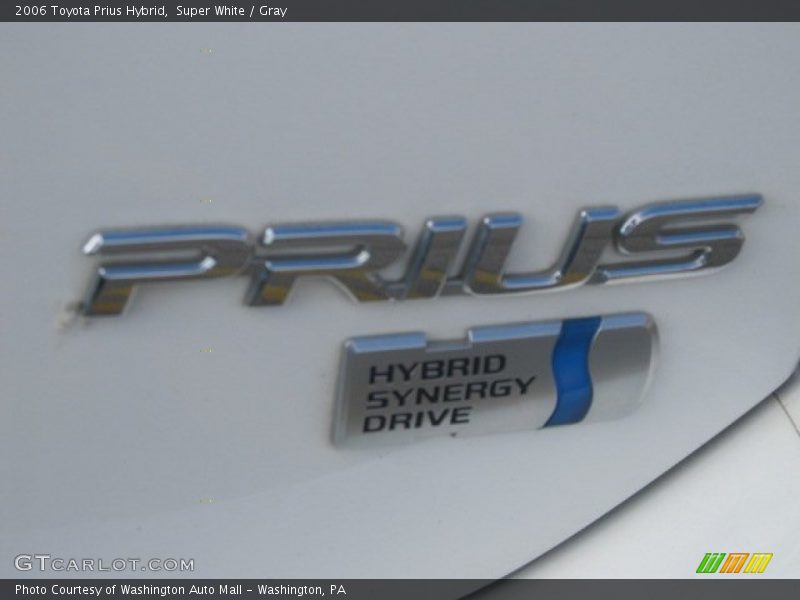Super White / Gray 2006 Toyota Prius Hybrid