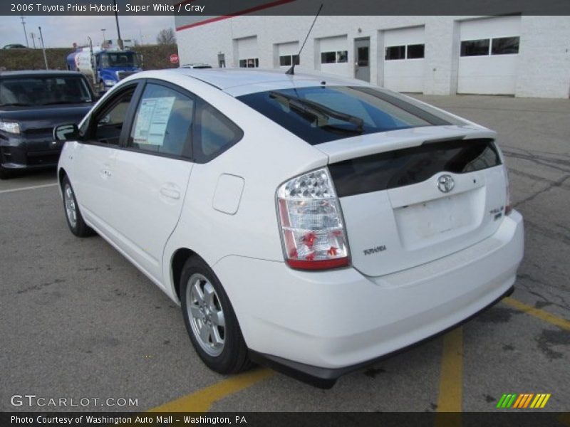 Super White / Gray 2006 Toyota Prius Hybrid