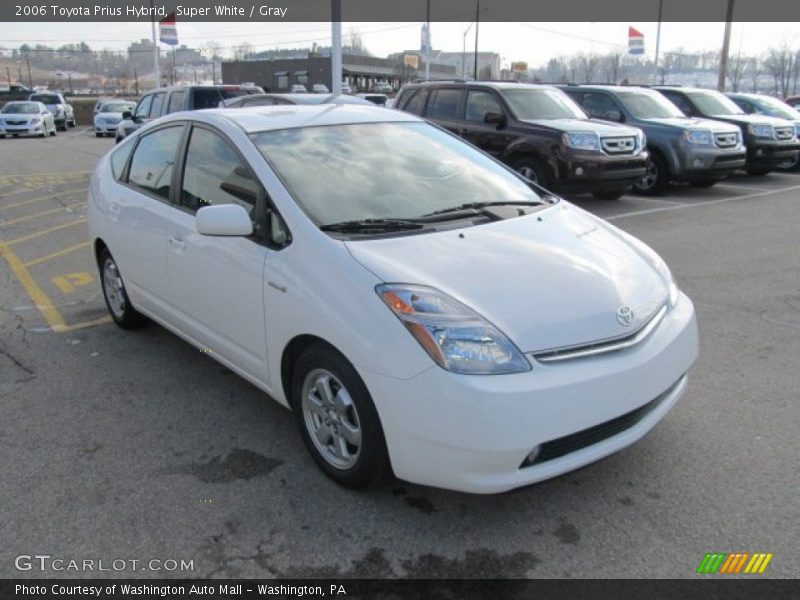 Super White / Gray 2006 Toyota Prius Hybrid