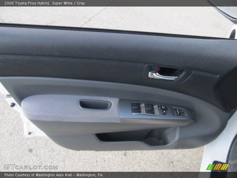 Super White / Gray 2006 Toyota Prius Hybrid