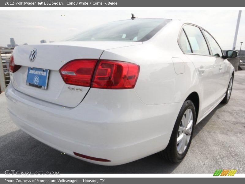 Candy White / Cornsilk Beige 2012 Volkswagen Jetta SE Sedan