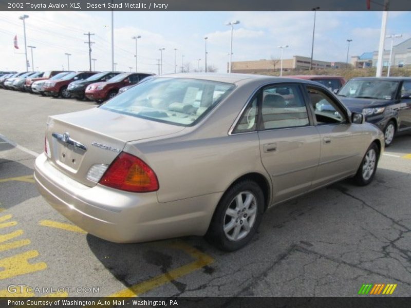 Desert Sand Metallic / Ivory 2002 Toyota Avalon XLS