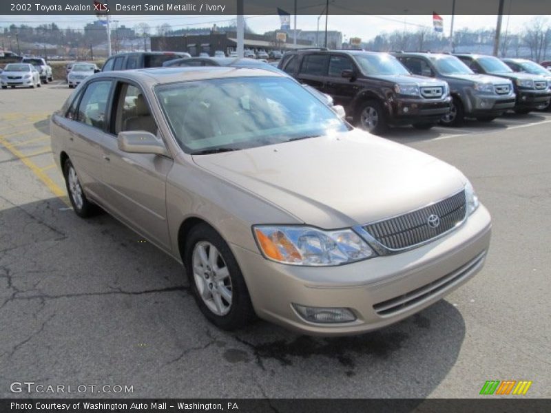 Desert Sand Metallic / Ivory 2002 Toyota Avalon XLS