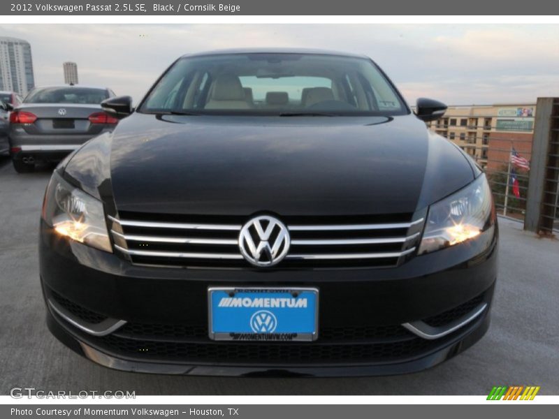 Black / Cornsilk Beige 2012 Volkswagen Passat 2.5L SE