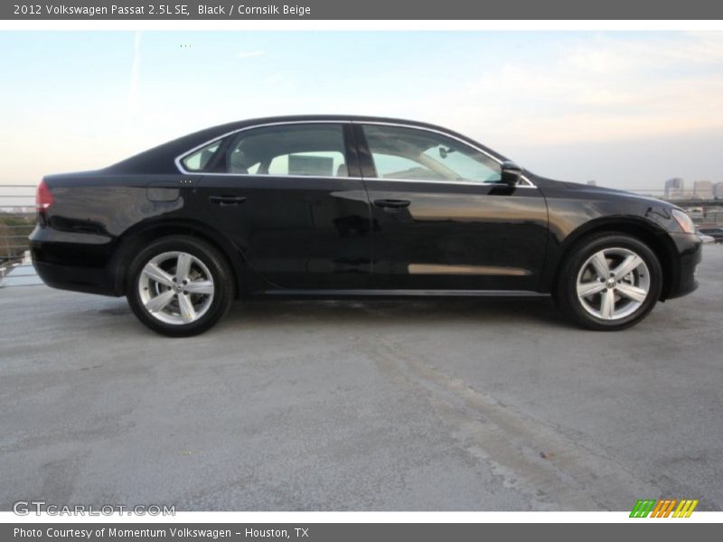 Black / Cornsilk Beige 2012 Volkswagen Passat 2.5L SE
