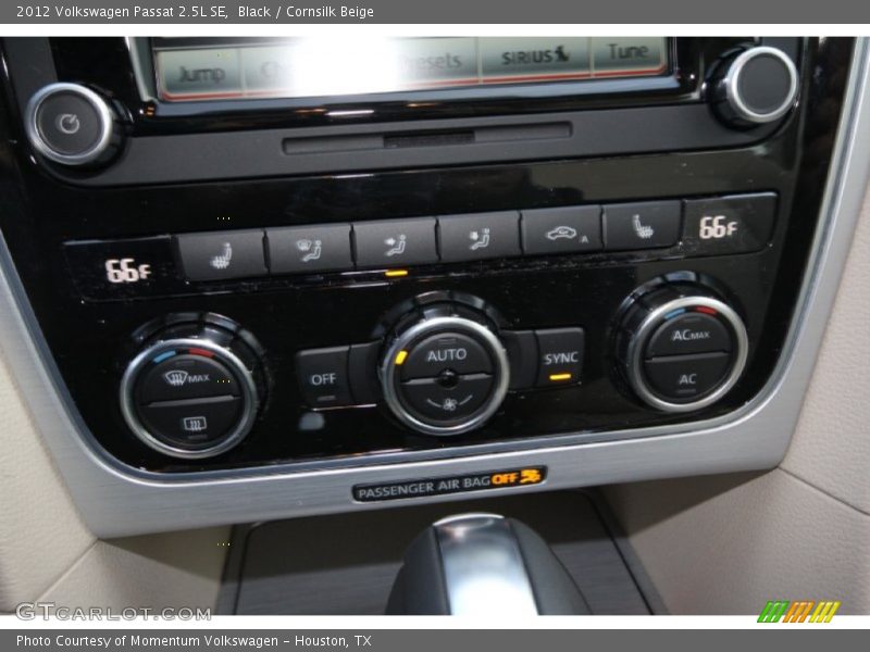Black / Cornsilk Beige 2012 Volkswagen Passat 2.5L SE