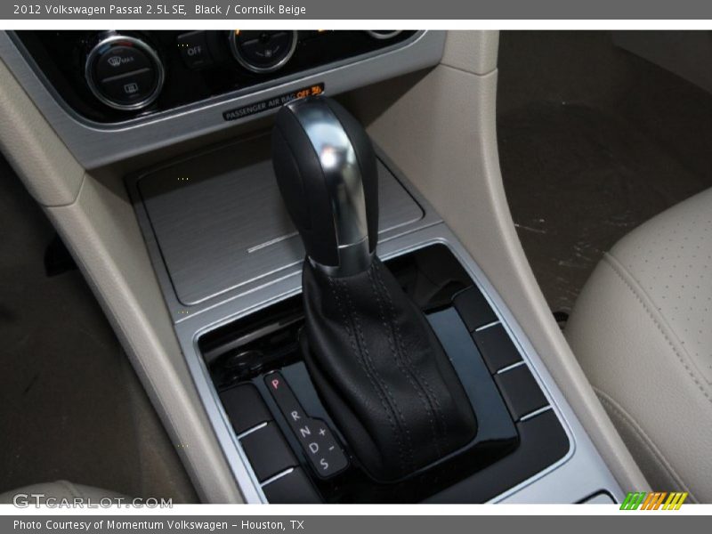 Black / Cornsilk Beige 2012 Volkswagen Passat 2.5L SE