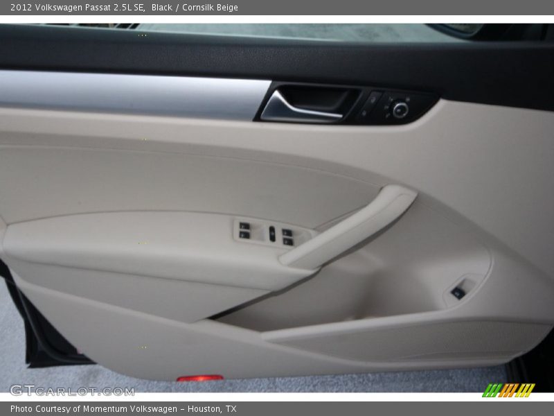 Black / Cornsilk Beige 2012 Volkswagen Passat 2.5L SE
