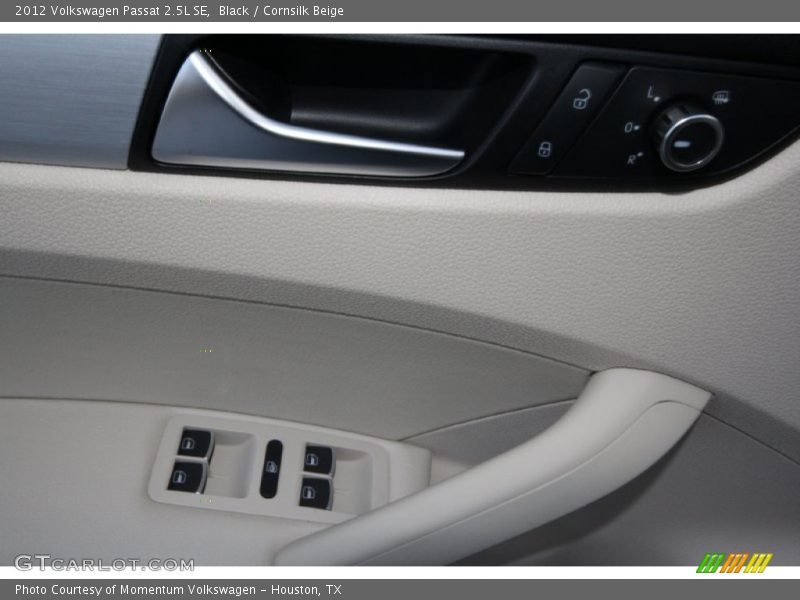 Black / Cornsilk Beige 2012 Volkswagen Passat 2.5L SE