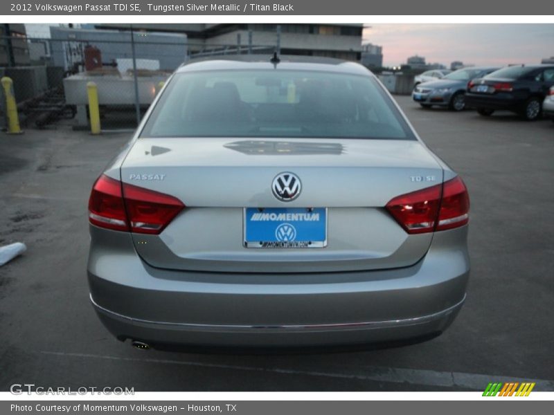 Tungsten Silver Metallic / Titan Black 2012 Volkswagen Passat TDI SE