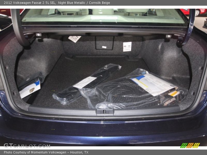 Night Blue Metallic / Cornsilk Beige 2012 Volkswagen Passat 2.5L SEL