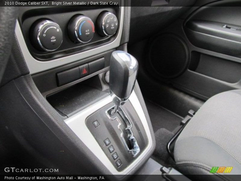 Bright Silver Metallic / Dark Slate Gray 2010 Dodge Caliber SXT