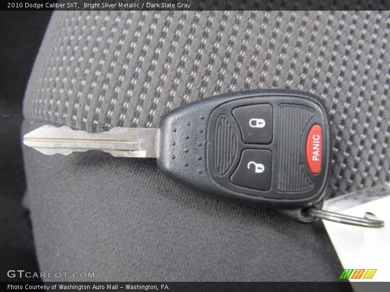 Bright Silver Metallic / Dark Slate Gray 2010 Dodge Caliber SXT
