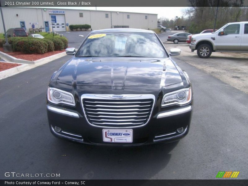 Gloss Black / Black 2011 Chrysler 300 Limited