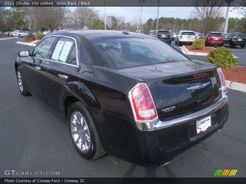 Gloss Black / Black 2011 Chrysler 300 Limited