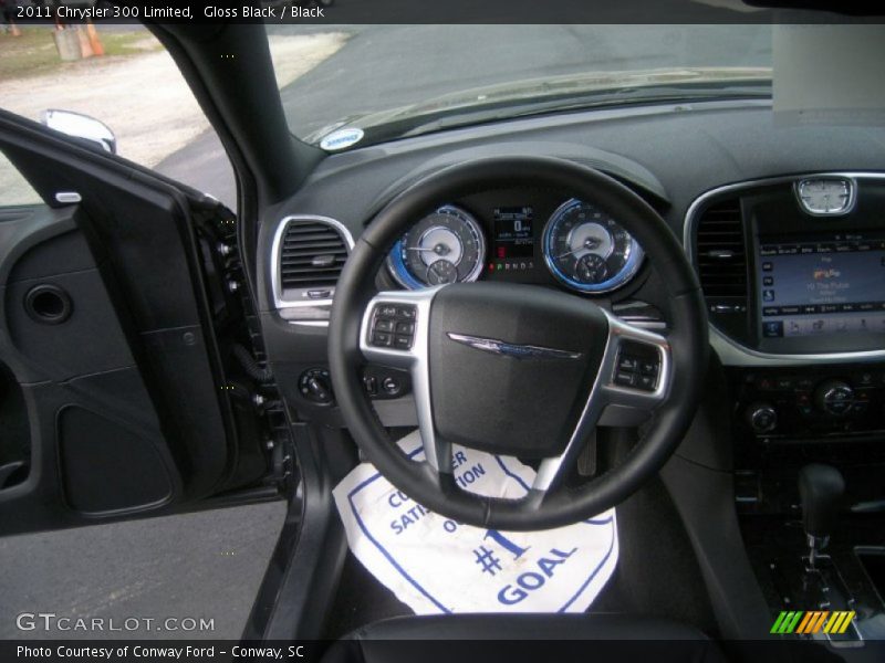 Gloss Black / Black 2011 Chrysler 300 Limited