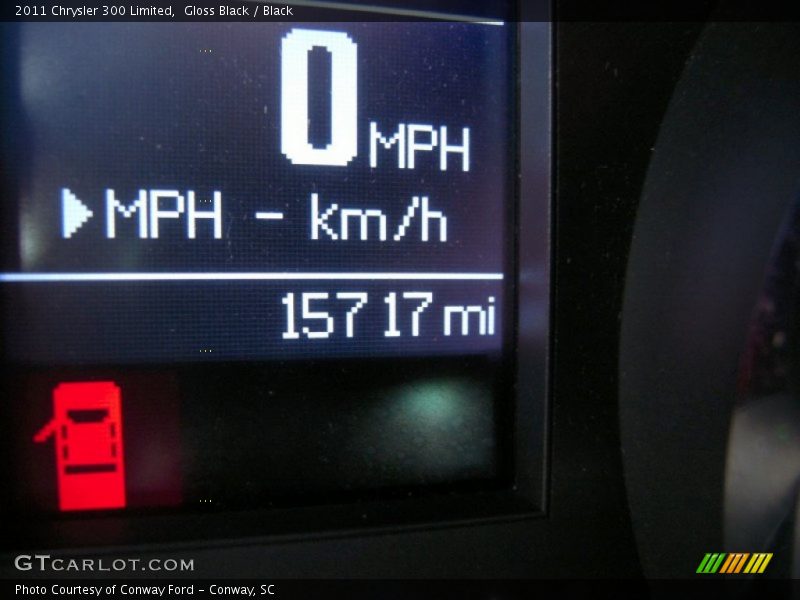 Gloss Black / Black 2011 Chrysler 300 Limited