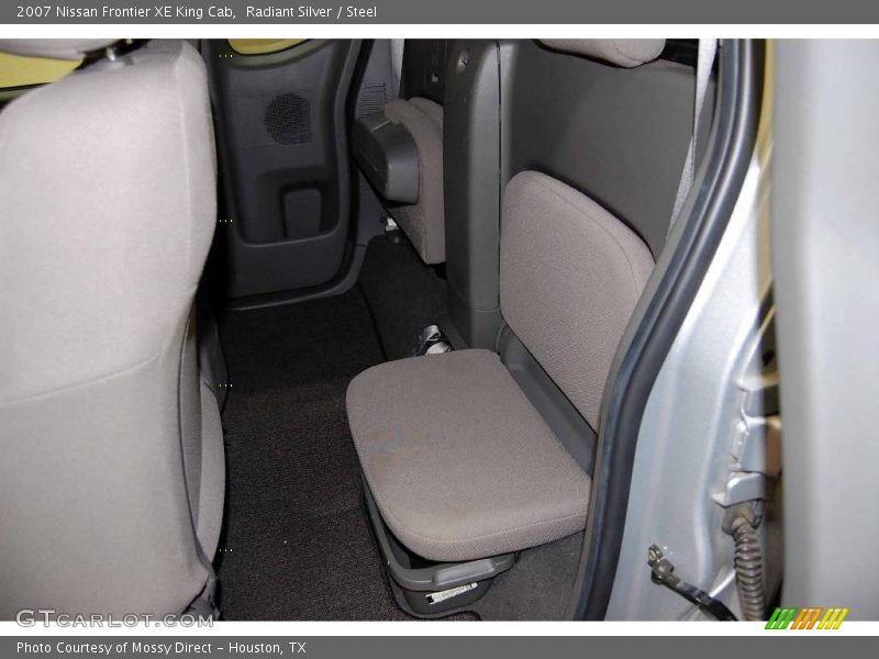 Radiant Silver / Steel 2007 Nissan Frontier XE King Cab