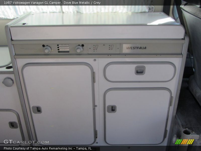Stove and utility area - 1987 Volkswagen Vanagon GL Camper