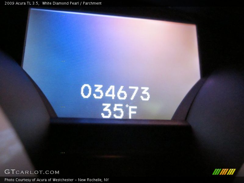 White Diamond Pearl / Parchment 2009 Acura TL 3.5
