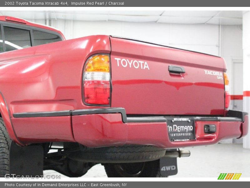 Impulse Red Pearl / Charcoal 2002 Toyota Tacoma Xtracab 4x4