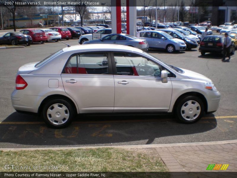 Brilliant Silver Metallic / Charcoal 2007 Nissan Versa S