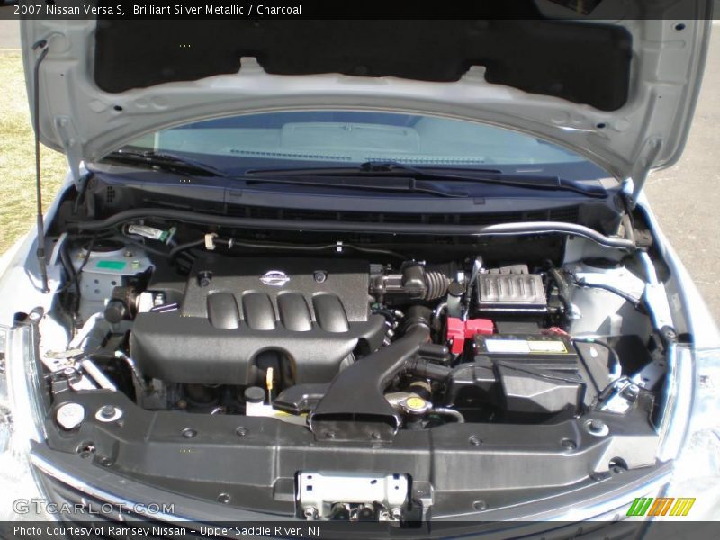 Brilliant Silver Metallic / Charcoal 2007 Nissan Versa S