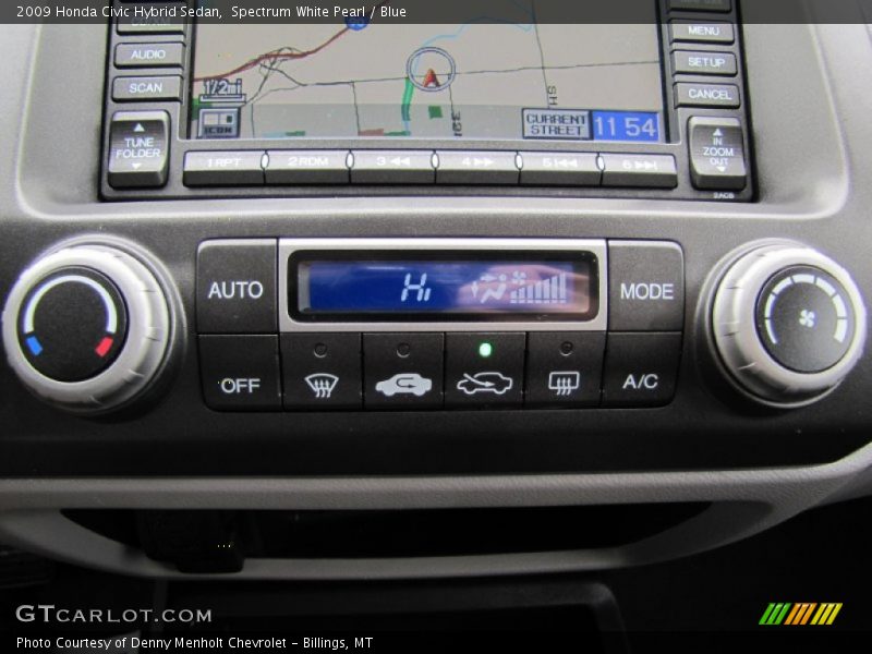 Controls of 2009 Civic Hybrid Sedan
