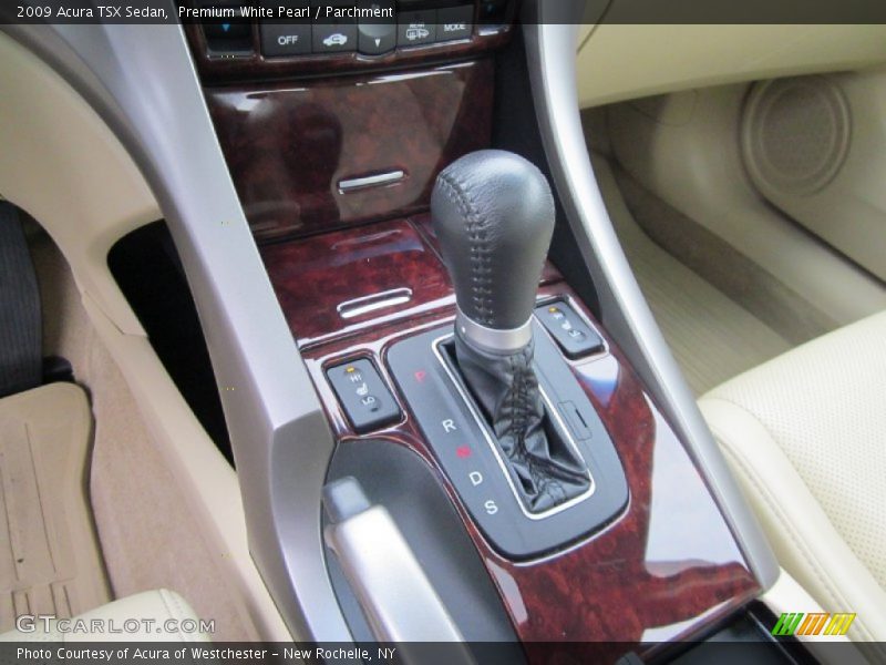 Premium White Pearl / Parchment 2009 Acura TSX Sedan