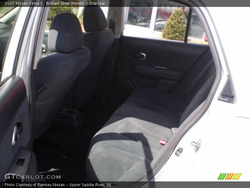 Brilliant Silver Metallic / Charcoal 2007 Nissan Versa S