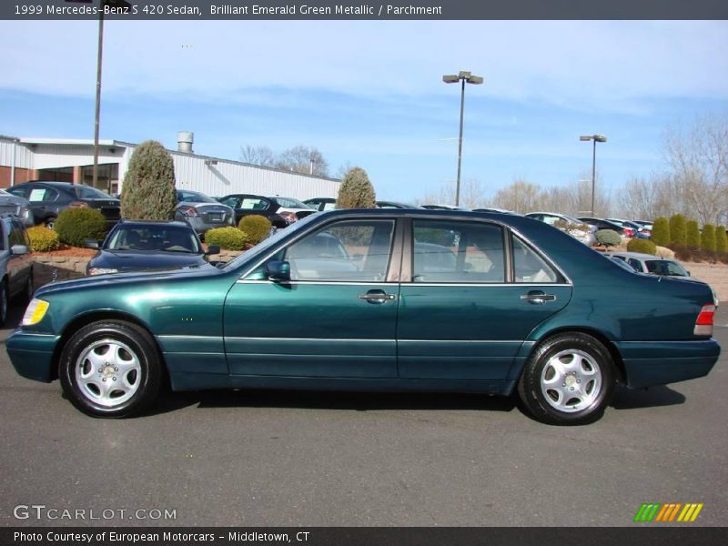 Brilliant Emerald Green Metallic / Parchment 1999 Mercedes-Benz S 420 Sedan