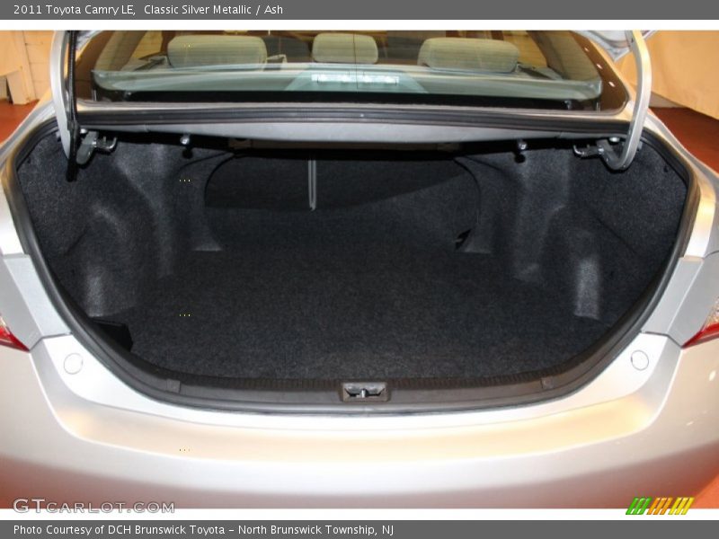Classic Silver Metallic / Ash 2011 Toyota Camry LE